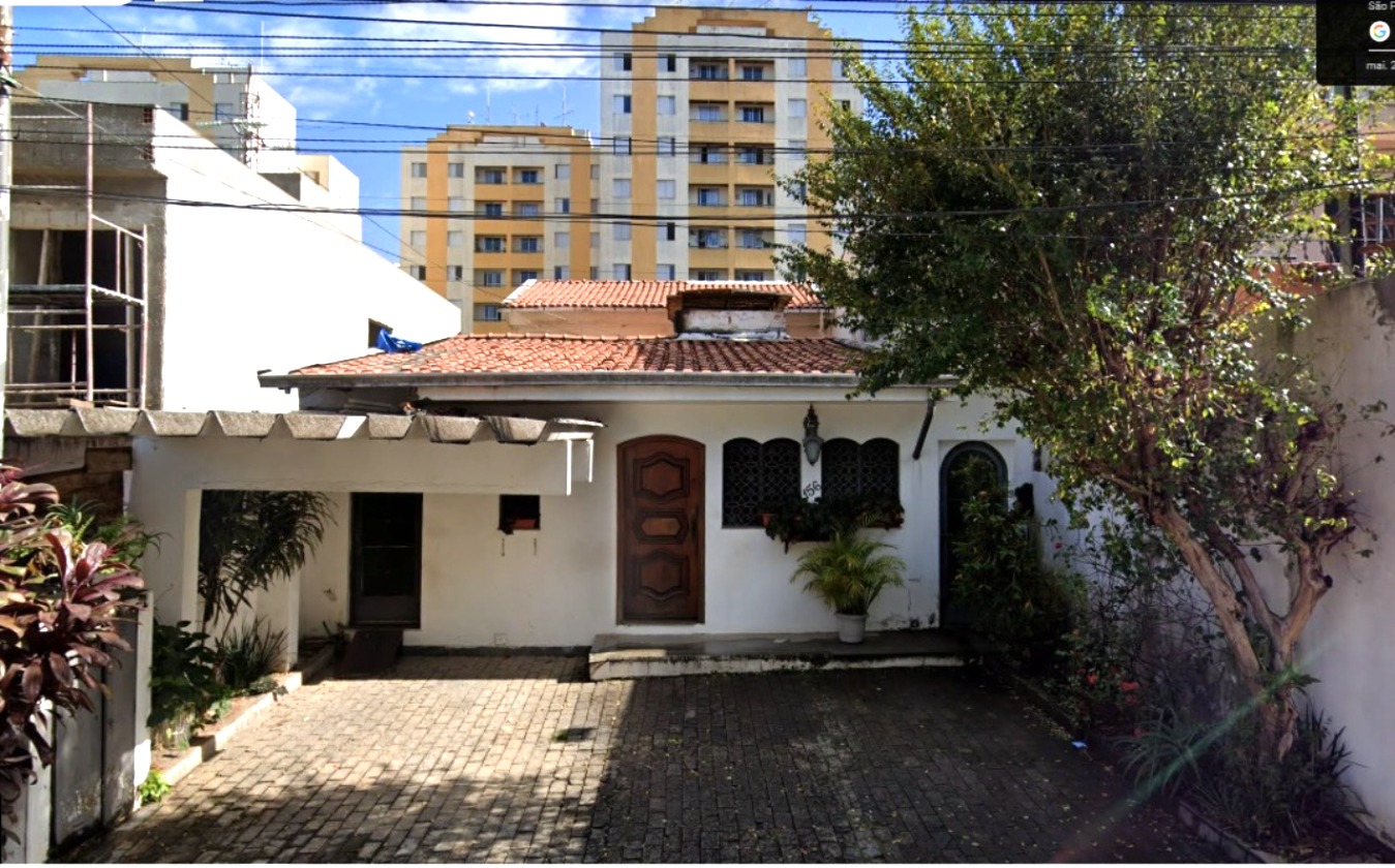 Casa Térrea Espaçosa de 3 Quartos e 3 Banheiros no Parque Continental, São Paulo - Aproveite a Oportunidade!