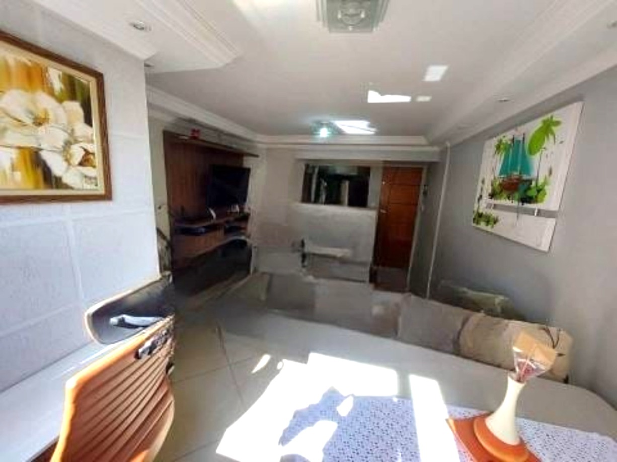 APARTAMENTO À VENDA; 2 DORMITÓRIOS; EM BANDEIRAS OSASCO; DIVERSOS COMERCIOS; ESCOLAS UBS; VENHA CONFERIR; R$ 233.500,00