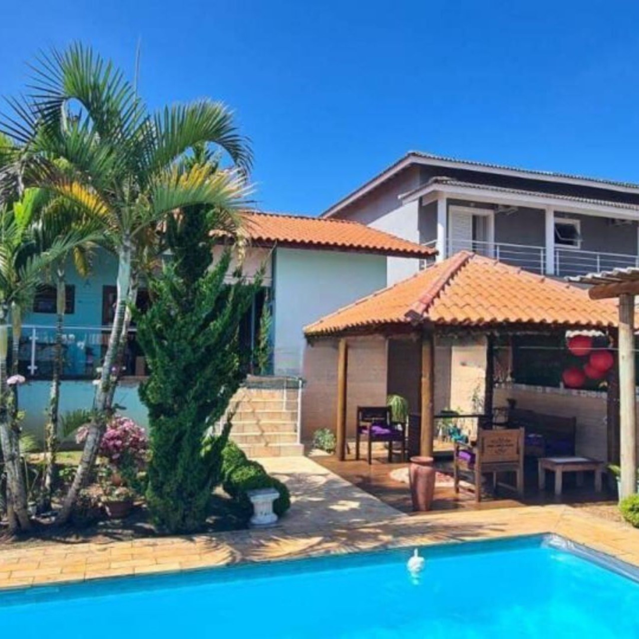 LINDA CASA CONDOMINIO HARAS BELA VISTA VARGEM GRANDE PAULISTA COTIA