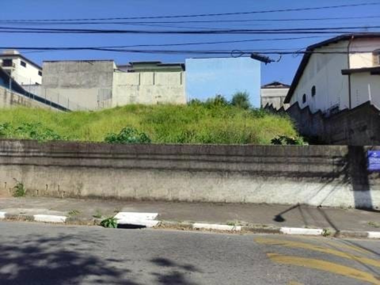 ÓTIMO TERRENO; CITY BUSSOCABA; 422,72 m²; EXCELENTE LOCALIZAÇÃO; PROXIMO A COMERCIO; ESCOLAS HOSPITAIS; R$ 410.000,00