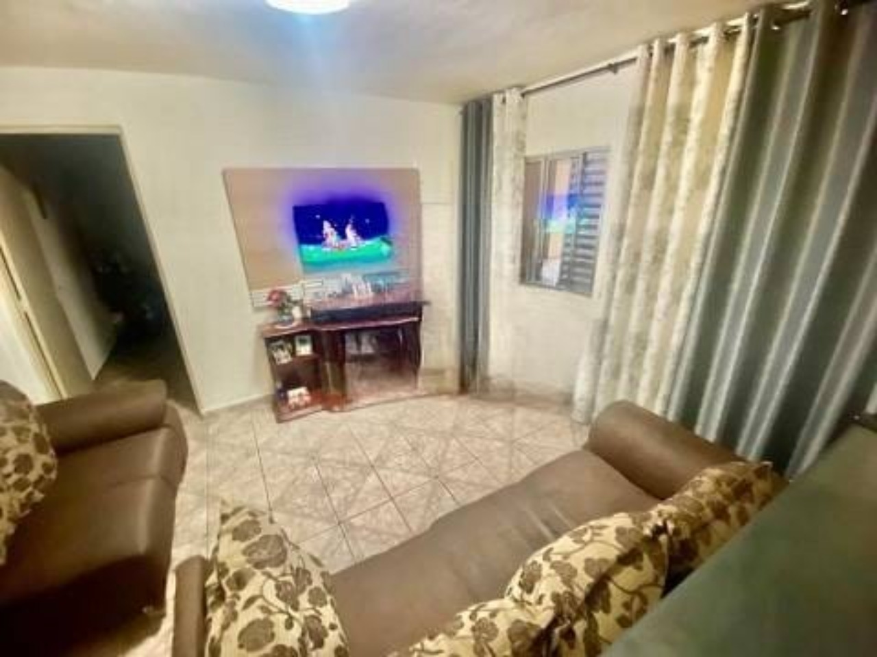 CASA À VENAD; 4 DORMITÓRIOS 2 SUITES; EM VILA MENCK OSASCO; COMERCIO DIVERSOS; ESCOLAS HOSPITAIS; R$ 489.000,00