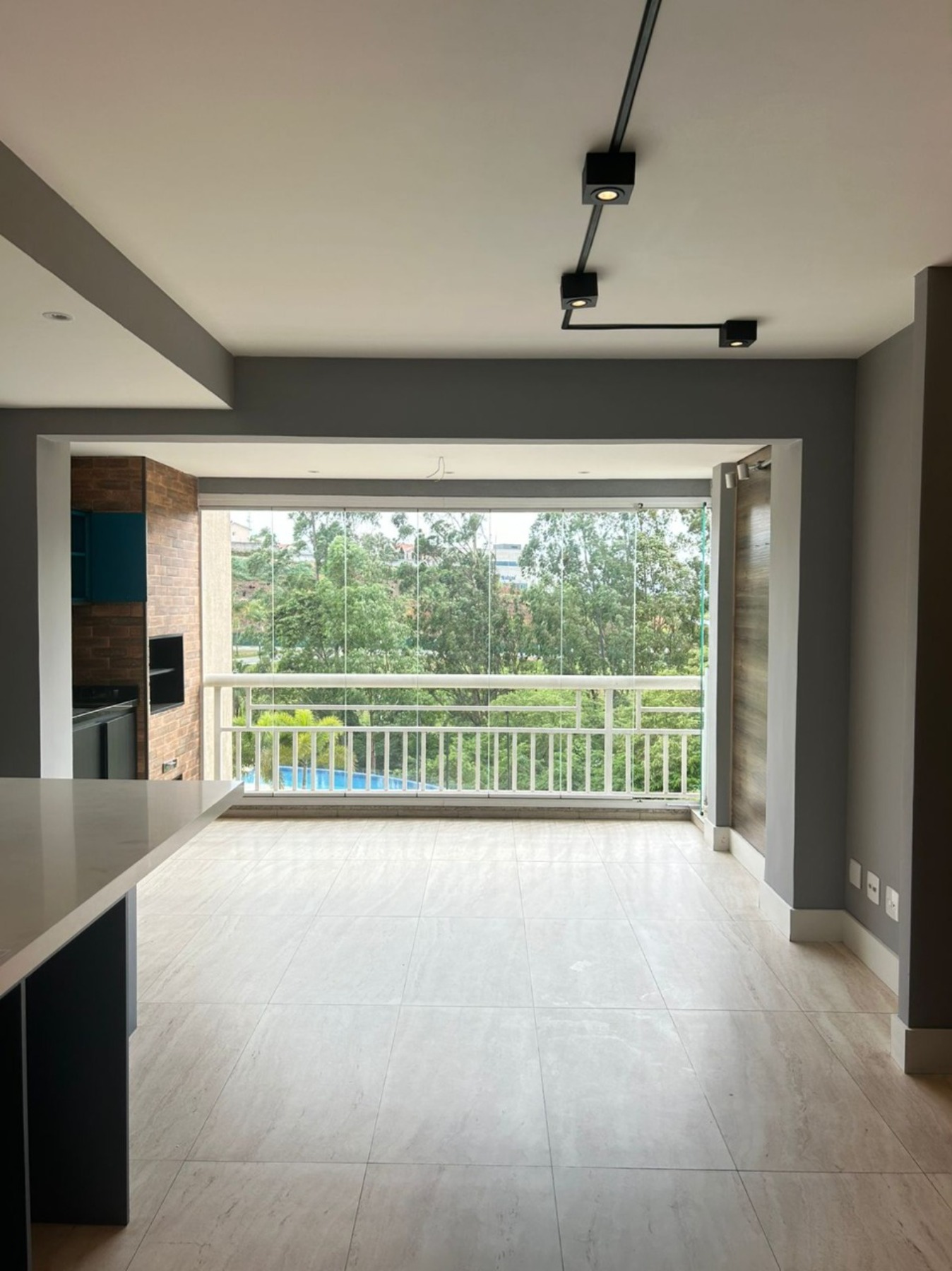 Viva em Sintonia com a Natureza: Apartamento à Venda em Tamboré, Santana de Parnaíba