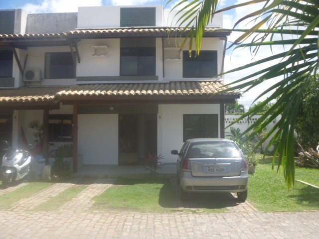 Casa para alugar com 3 quartos, 119m² - Foto 1