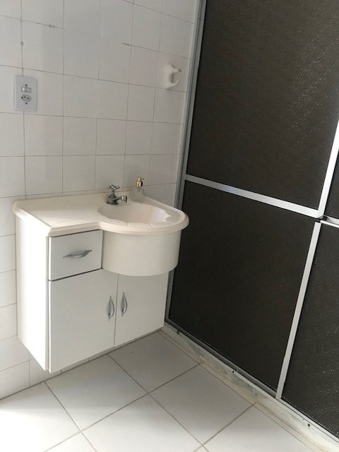 Apartamento à venda com 1 quarto, 40m² - Foto 4