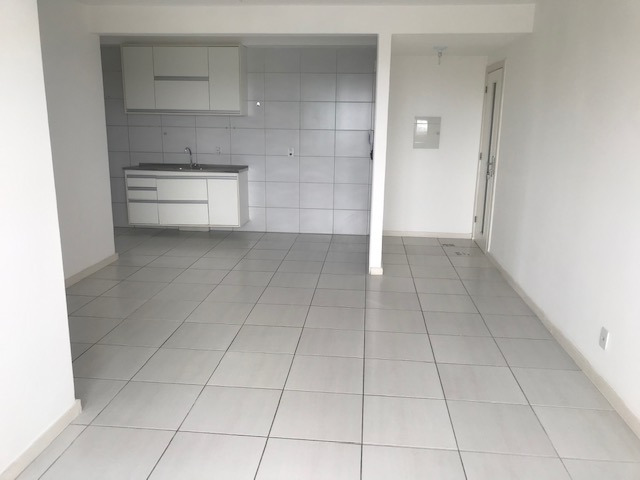 Apartamento à venda e aluguel com 3 quartos, 79m² - Foto 4