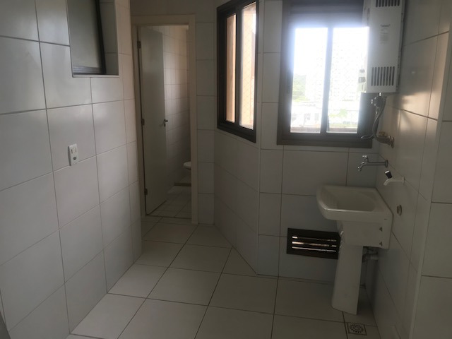 Apartamento à venda e aluguel com 3 quartos, 79m² - Foto 15