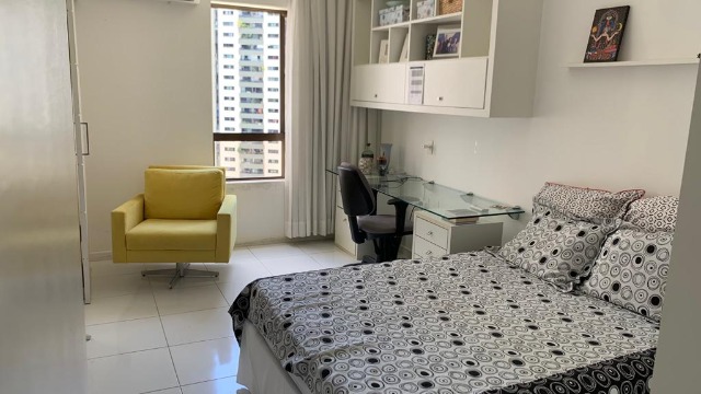 Apartamento à venda com 4 quartos, 220m² - Foto 16