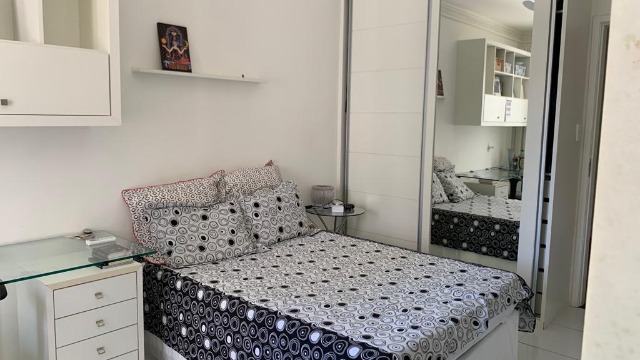 Apartamento à venda com 4 quartos, 220m² - Foto 17