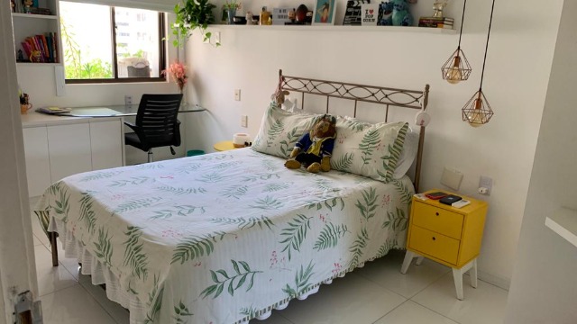 Apartamento à venda com 4 quartos, 220m² - Foto 11