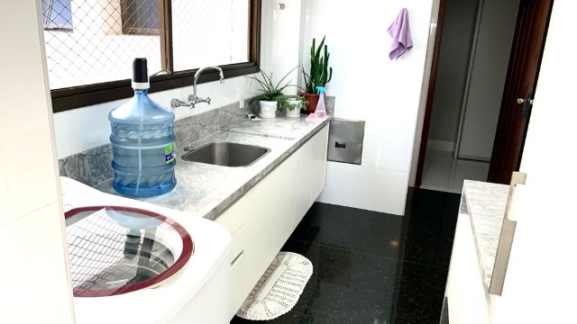 Apartamento à venda com 4 quartos, 260m² - Foto 29