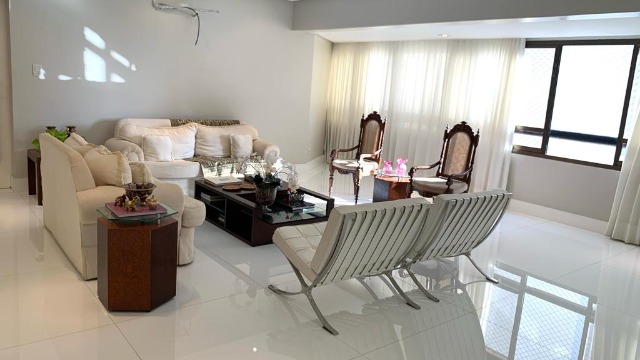 Apartamento à venda com 4 quartos, 260m² - Foto 4