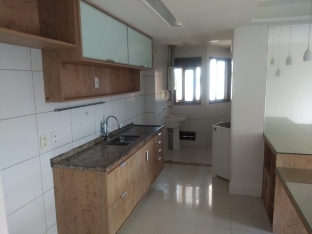 Apartamento à venda com 3 quartos, 79m² - Foto 14