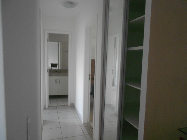 Apartamento para alugar com 3 quartos, 80m² - Foto 13