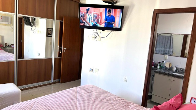 Apartamento à venda com 4 quartos, 200m² - Foto 7