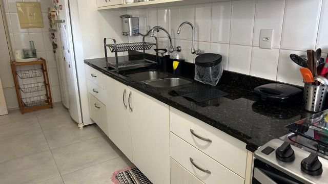 Apartamento à venda com 4 quartos, 200m² - Foto 10