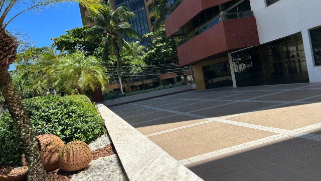 Apartamento à venda com 4 quartos, 191m² - Foto 3