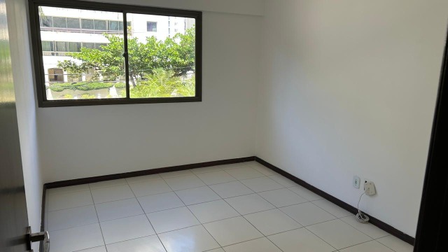 Apartamento à venda com 4 quartos, 191m² - Foto 19