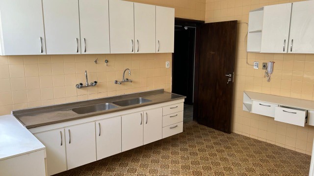 Apartamento à venda com 4 quartos, 191m² - Foto 34