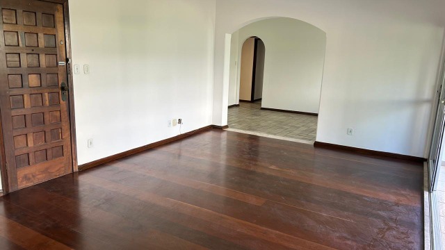 Apartamento à venda com 4 quartos, 191m² - Foto 10