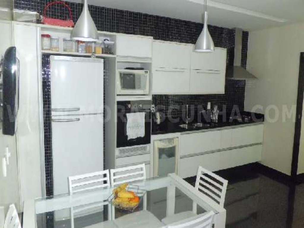 Apartamento à venda com 3 quartos, 202m² - Foto 17