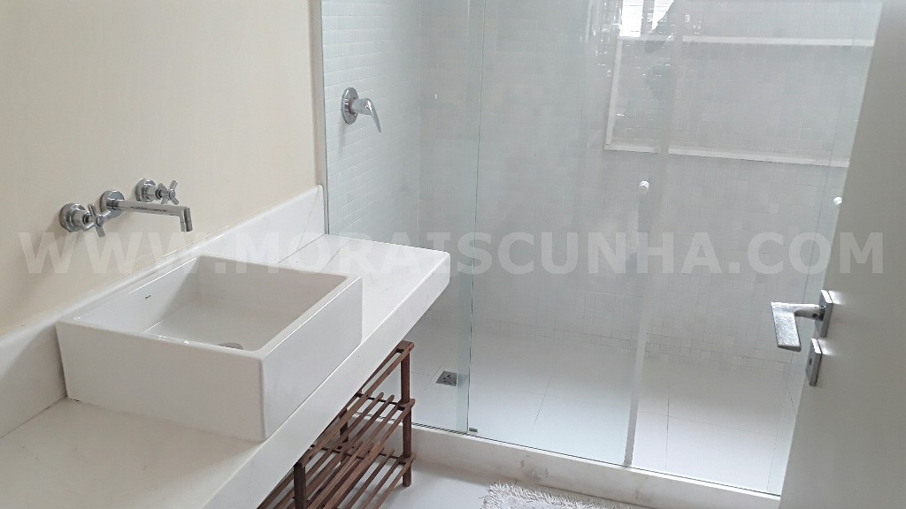 Apartamento à venda com 3 quartos, 202m² - Foto 15