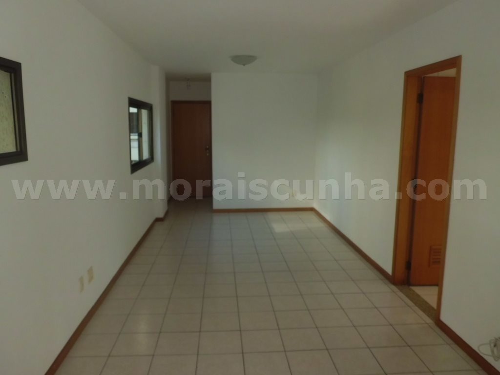 Apartamento para alugar com 2 quartos, 85m² - Foto 2