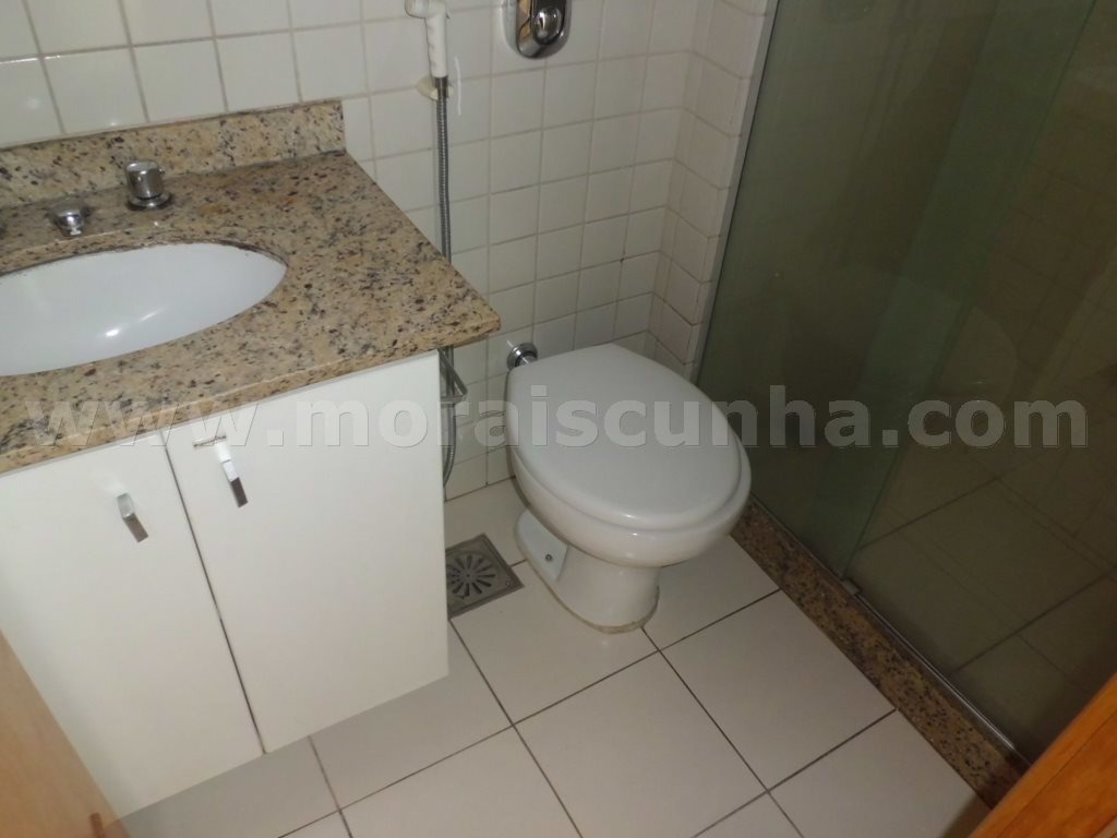 Apartamento para alugar com 2 quartos, 85m² - Foto 4