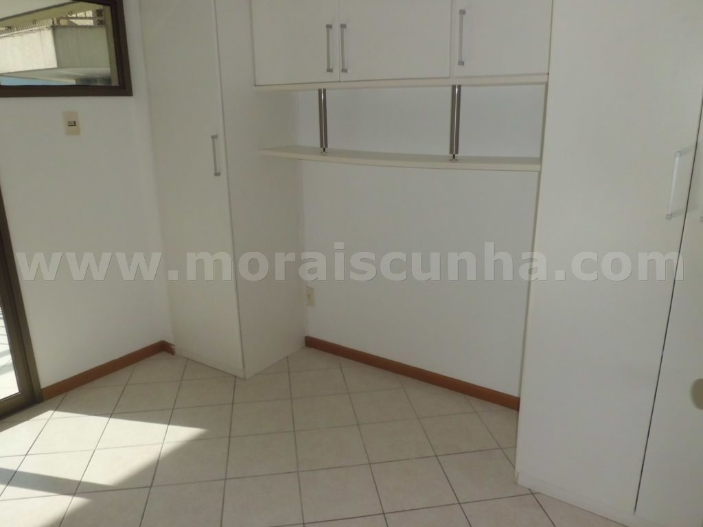 Apartamento para alugar com 2 quartos, 85m² - Foto 6