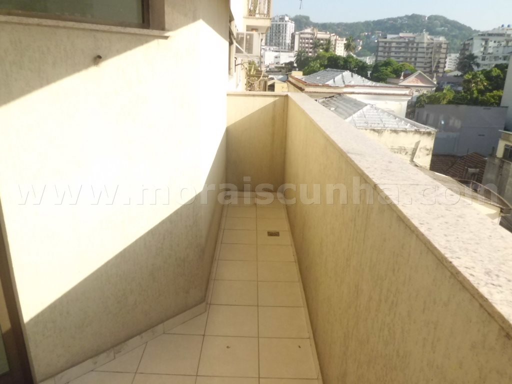 Apartamento para alugar com 2 quartos, 85m² - Foto 13