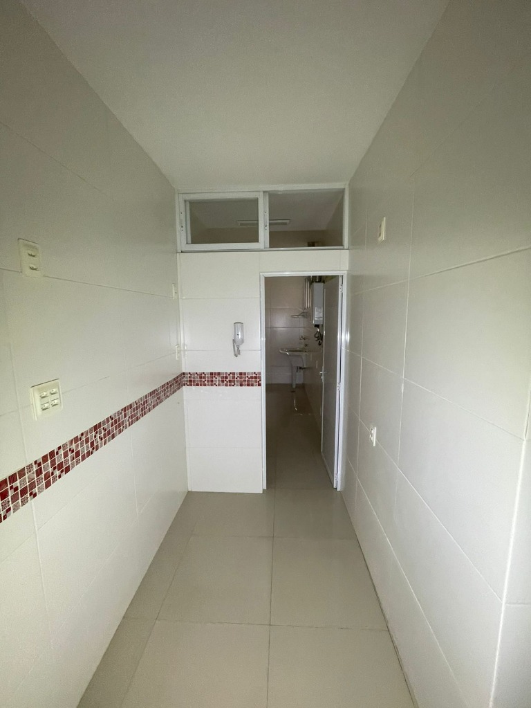 Apartamento à venda com 3 quartos, 110m² - Foto 10