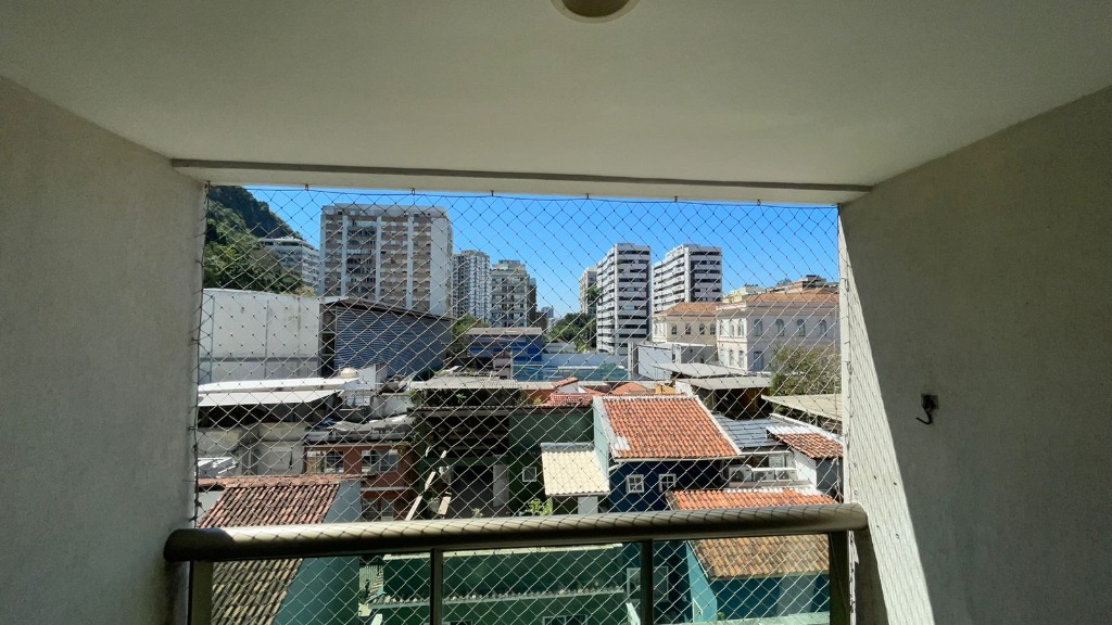 Apartamento à venda com 3 quartos, 76m² - Foto 4