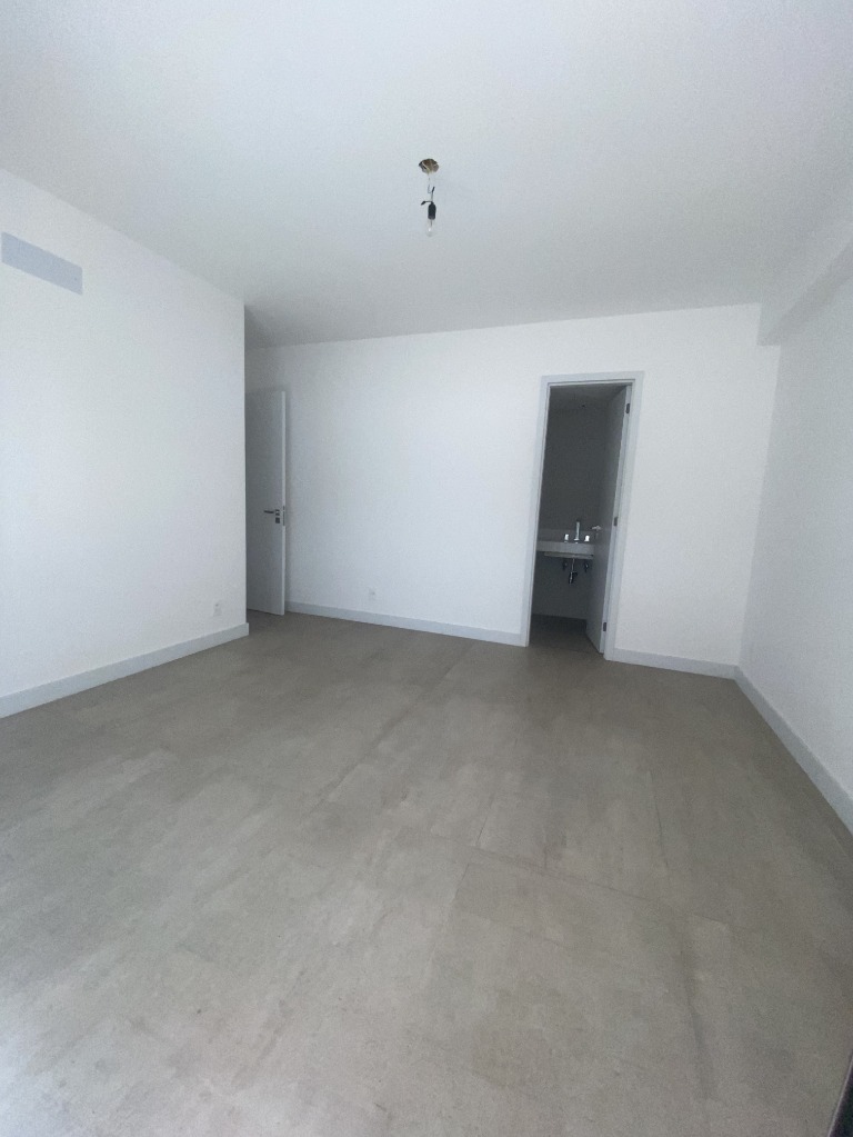 Apartamento à venda com 3 quartos, 164m² - Foto 6