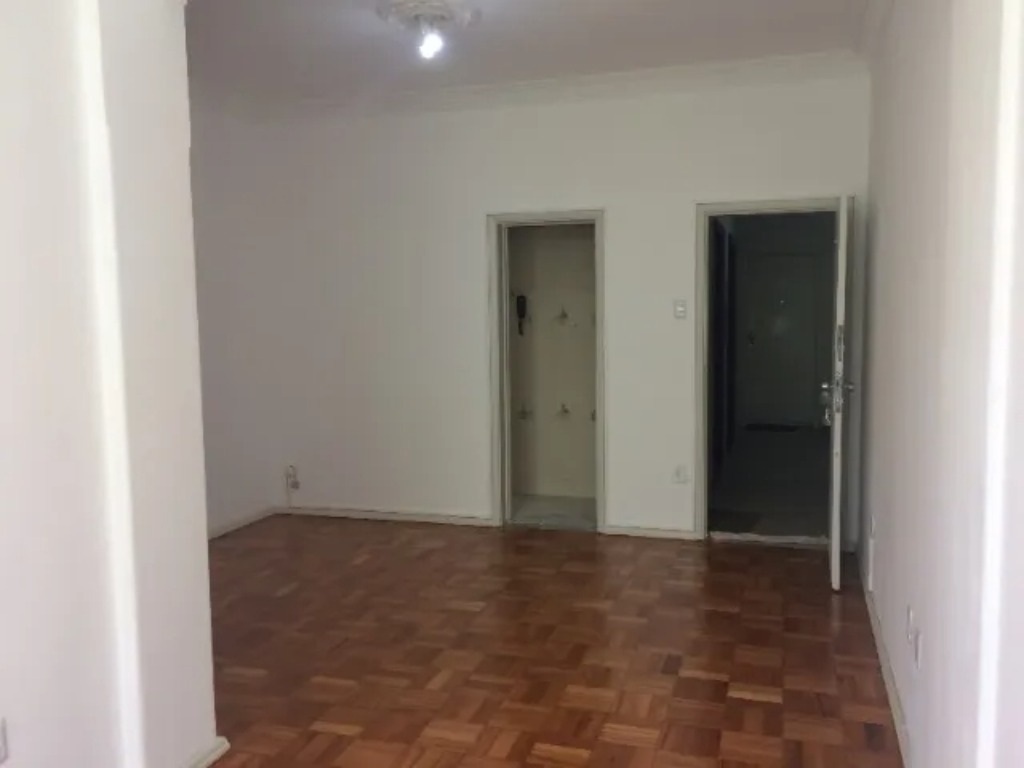 Apartamento à venda com 2 quartos, 73m² - Foto 1