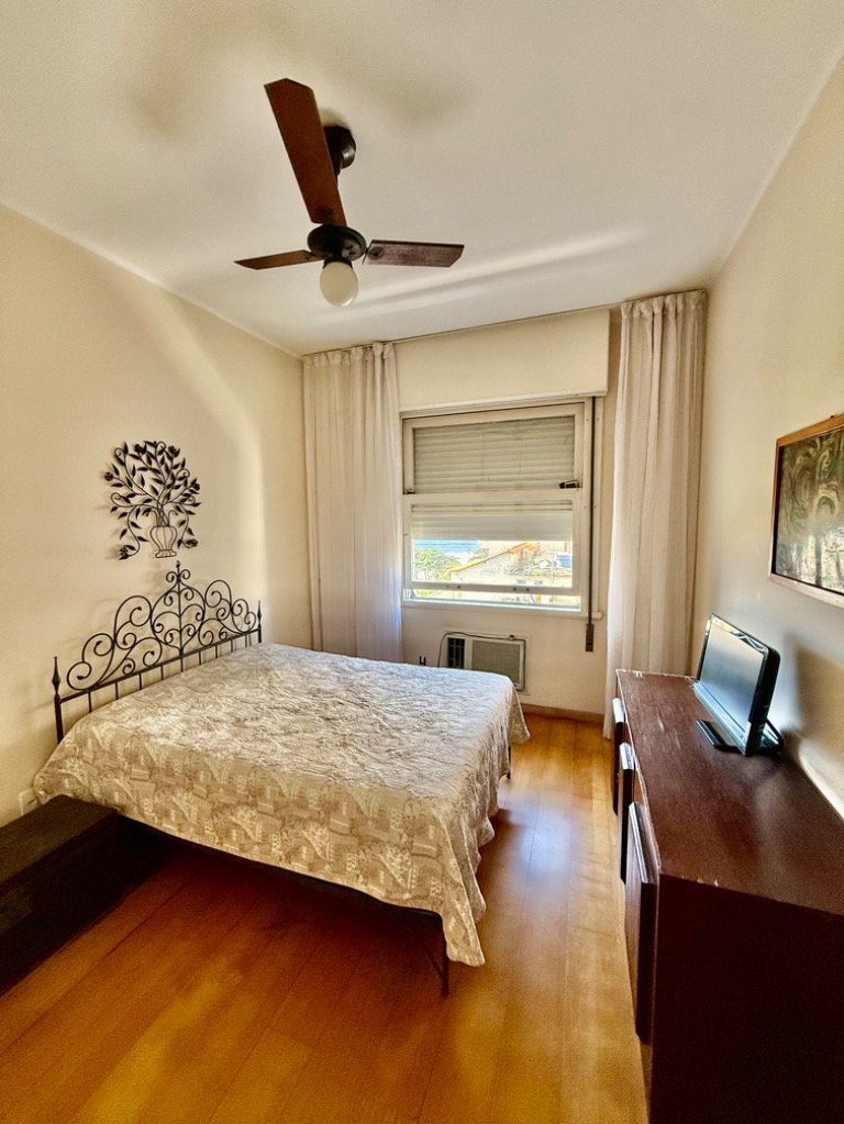 Apartamento à venda com 3 quartos, 166m² - Foto 9