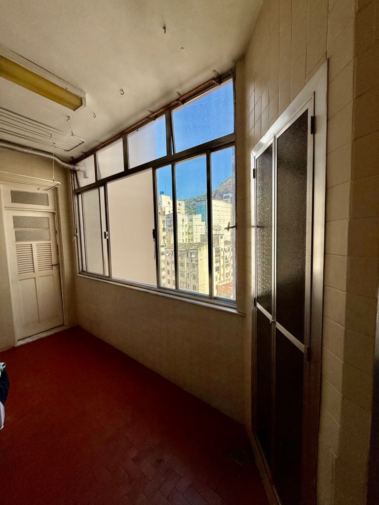 Apartamento à venda com 3 quartos, 166m² - Foto 19