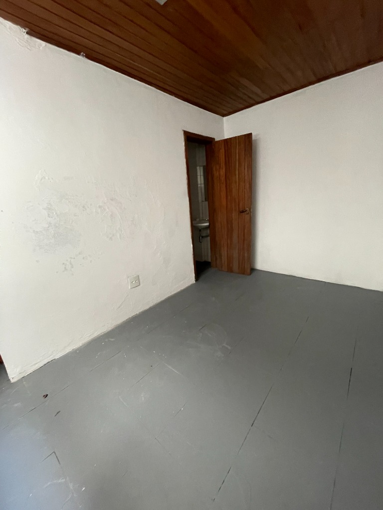 Terreno à venda com 1 quarto, 2000m² - Foto 13