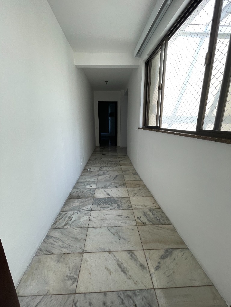 Terreno à venda com 1 quarto, 2000m² - Foto 16