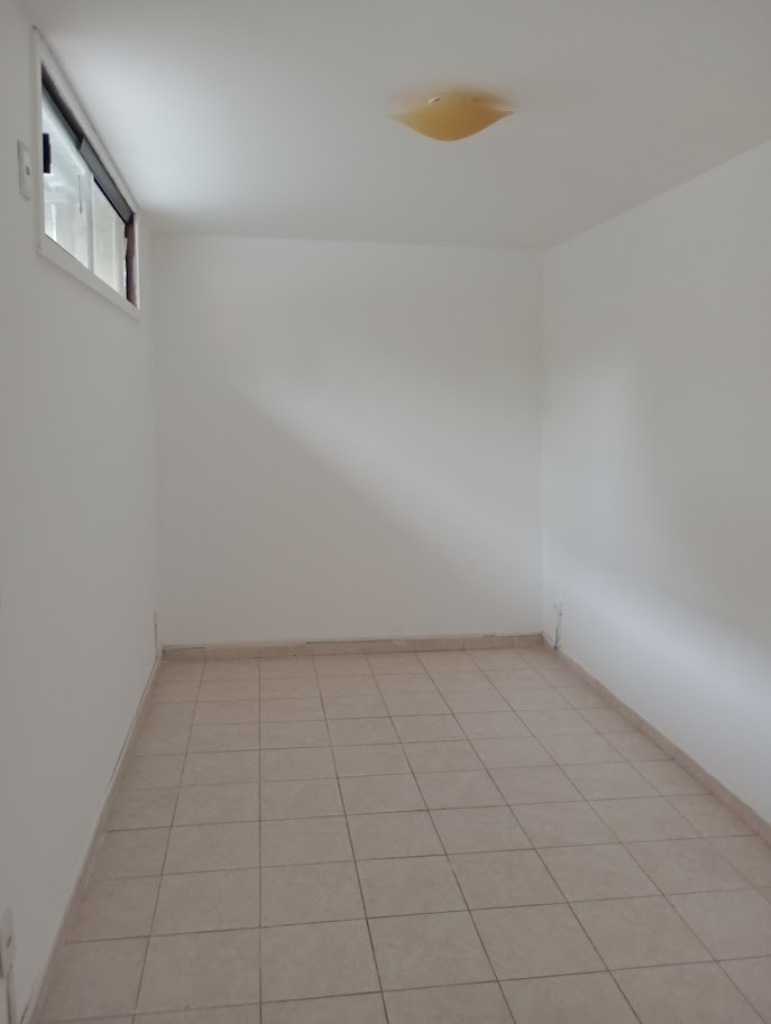 Casa para alugar com 2 quartos, 56m² - Foto 20