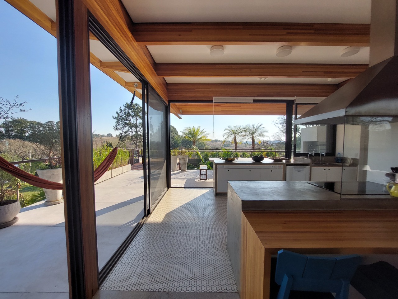 Casa de Condomínio à venda com 3 quartos, 384m² - Foto 42