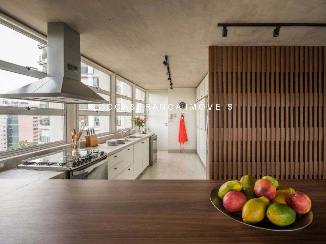 Apartamento, 3 quartos, 168 m² - Foto 2