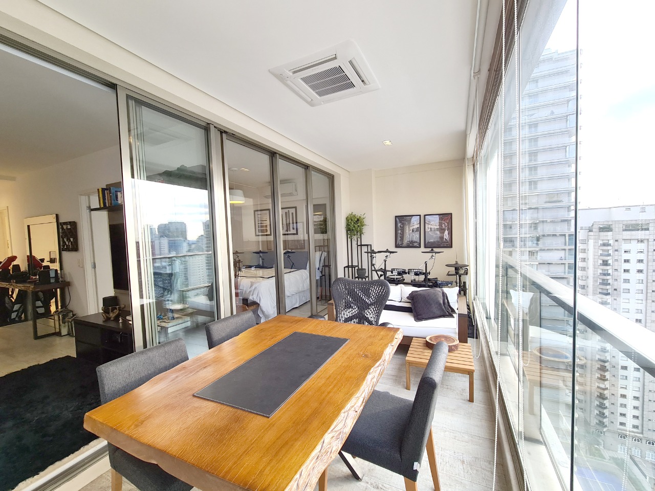 Apartamento, 1 quarto, 61 m² - Foto 3