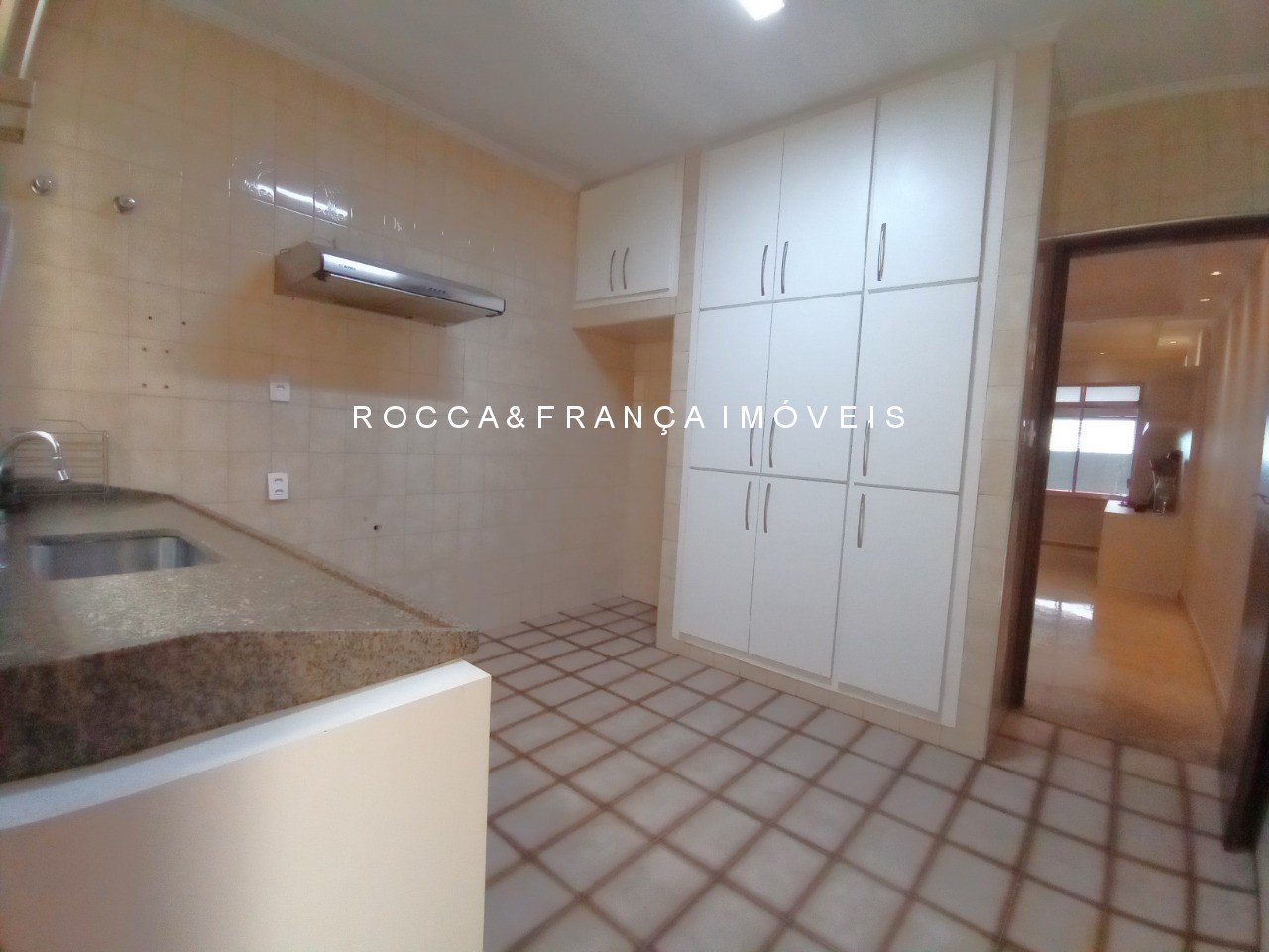 Casa à venda com 2 quartos, 110m² - Foto 23