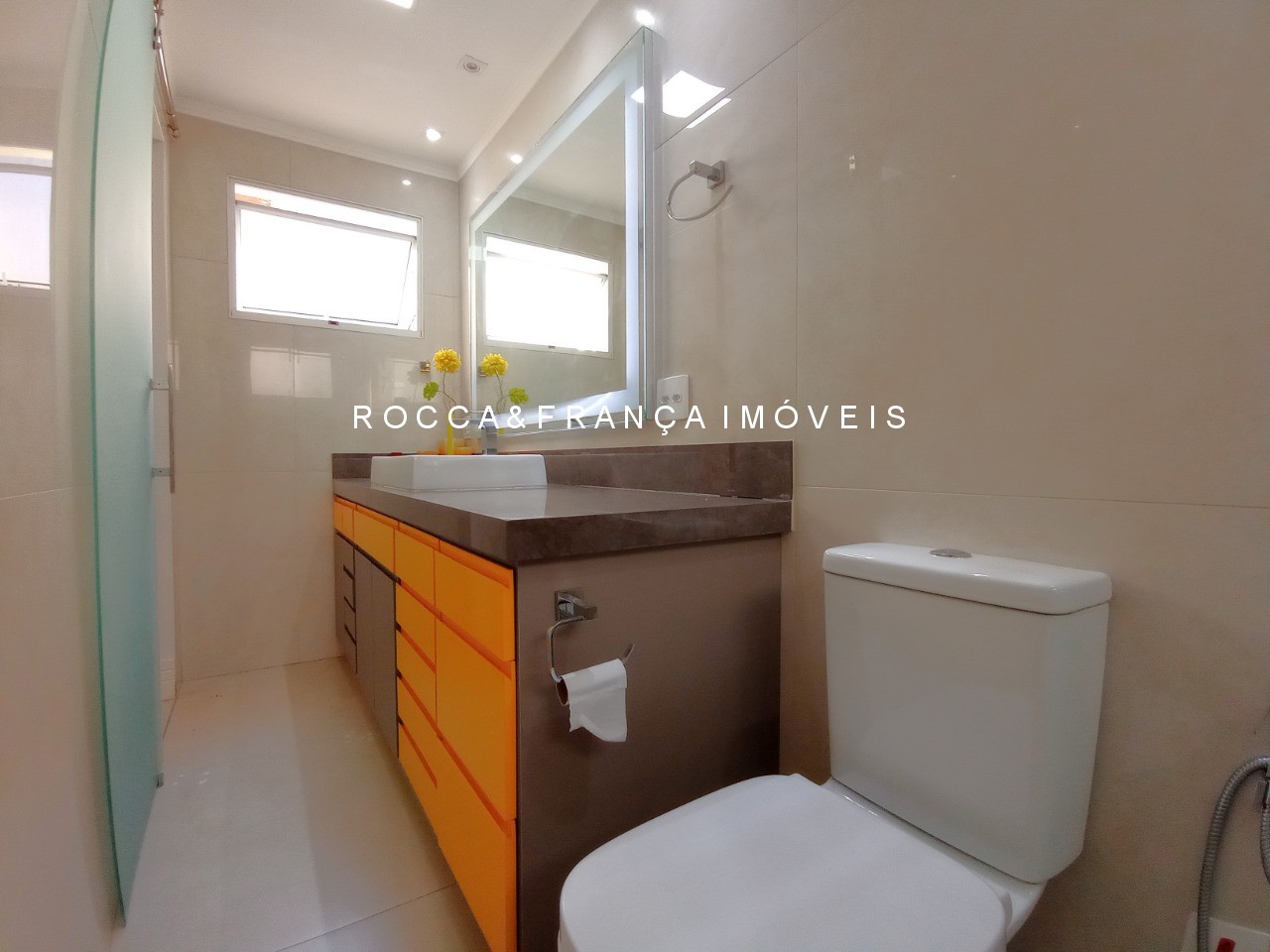 Casa à venda com 2 quartos, 110m² - Foto 12