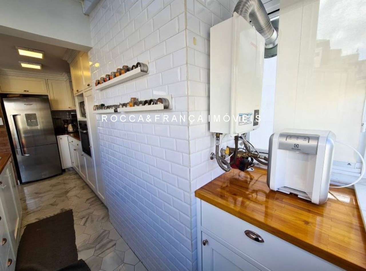 Cobertura à venda e aluguel com 2 quartos, 105m² - Foto 25