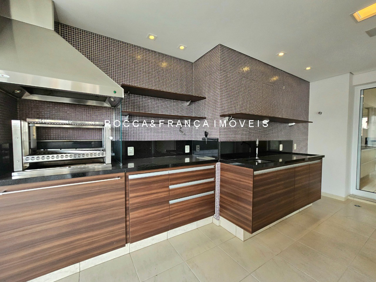 Apartamento, 3 quartos, 234 m² - Foto 2