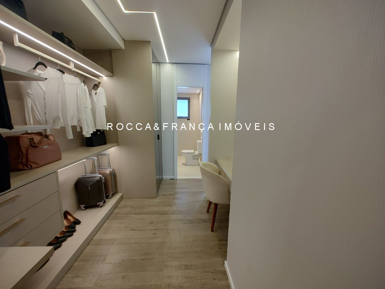 Apartamento, 3 quartos, 142 m² - Foto 8