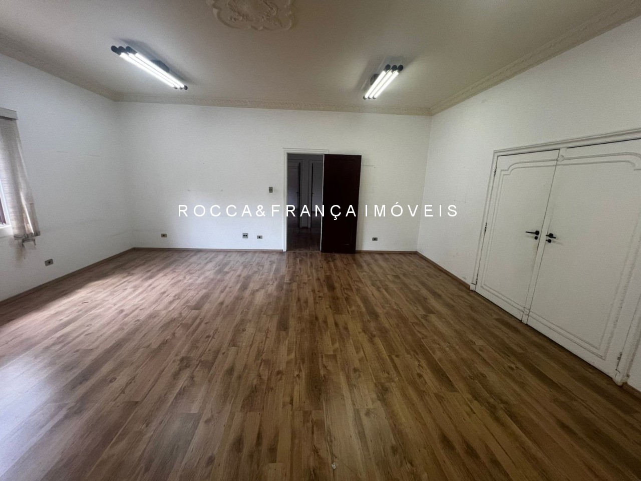 Prédio Inteiro à venda e aluguel, 600m² - Foto 5