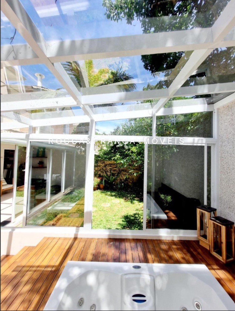 Casa de Condomínio à venda e aluguel com 3 quartos, 338m² - Foto 3