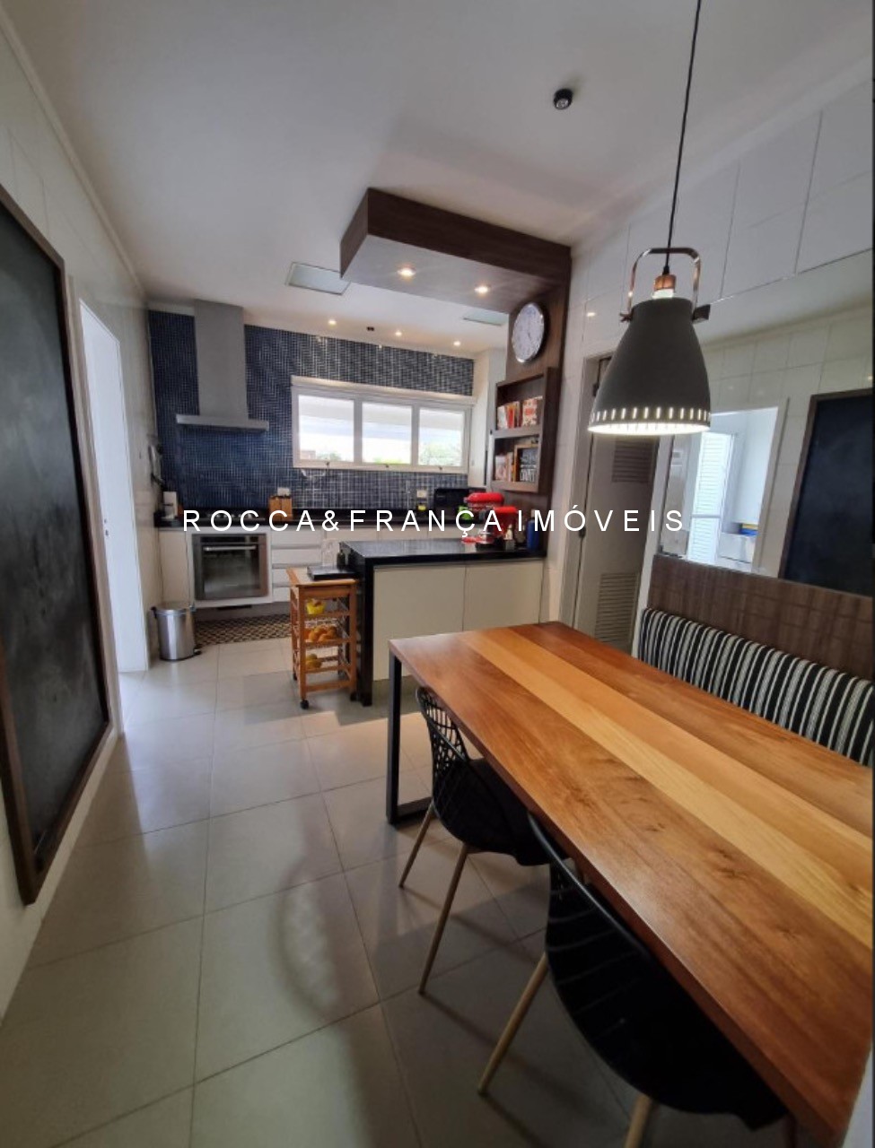 Casa de Condomínio à venda e aluguel com 3 quartos, 338m² - Foto 9