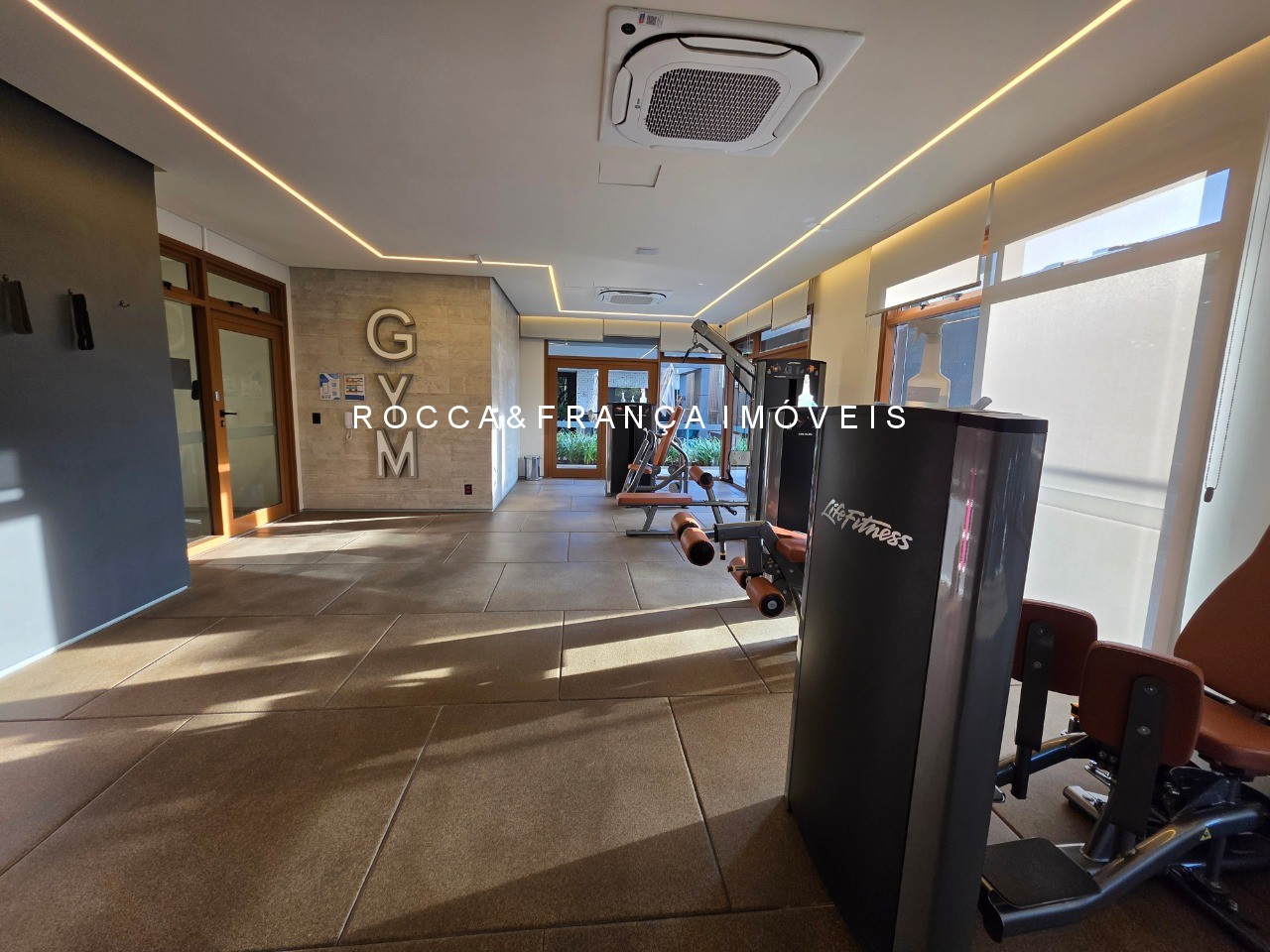 Apartamento à venda com 3 quartos, 146m² - Foto 43